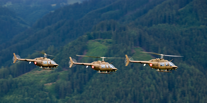 086_AirPower_Agusta AB-206A JetRanger.jpg